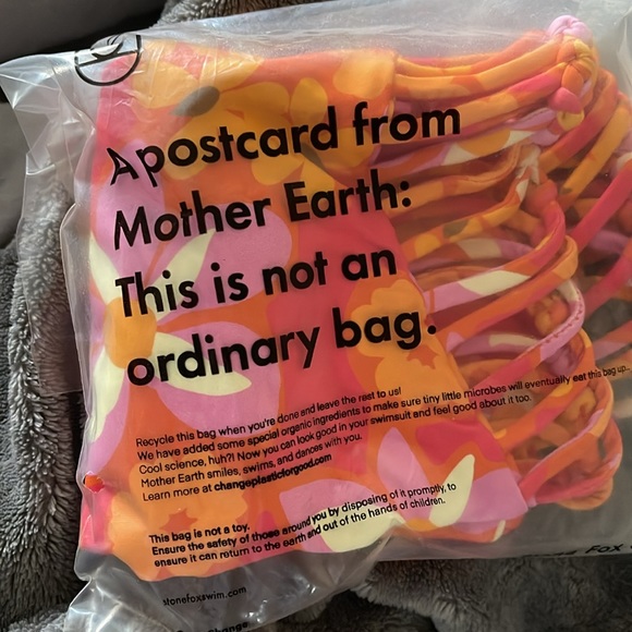 Stone fox Swim one piece - Picture 5 of 5